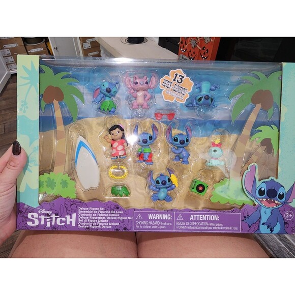 Disney's Lilo & Stitch Deluxe Figure Set, 13-Piece Set, Boy and Girls toys, new - Picture 3 of 5